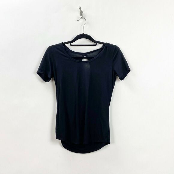 2/$30 Old navy Acitve XS Womens Solid Black Short Sleeve Tee - Picture 1 of 8